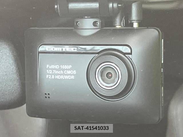Toyota C-HR 2018-05 345321-6