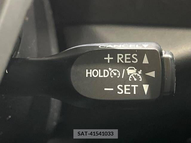 Toyota C-HR 2018-05 345321-4