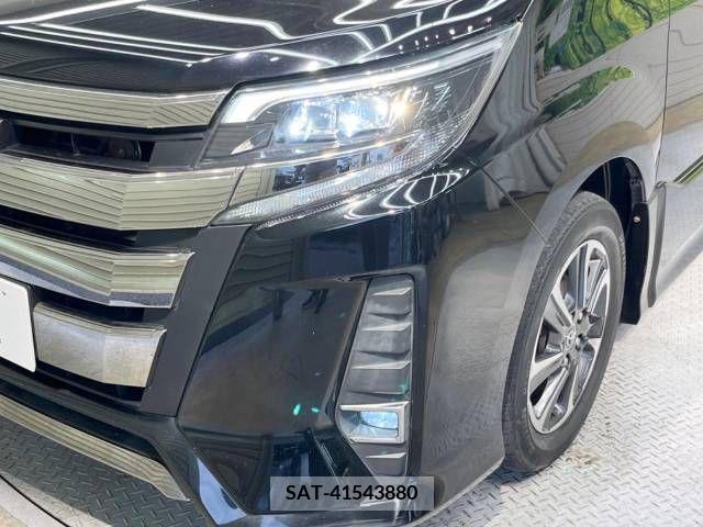 Toyota NOAH 2017-09 279477-13