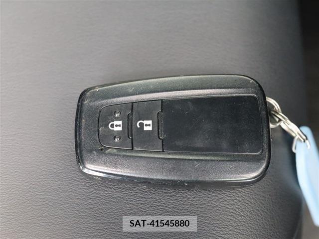 Toyota PRIUS 2022-05 322507-16