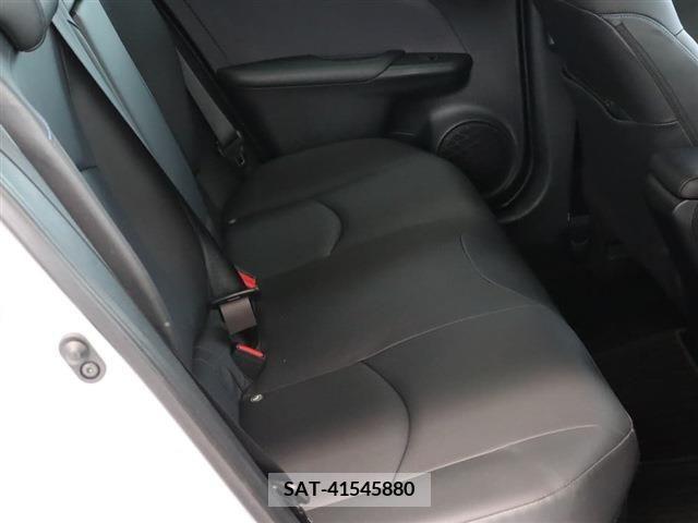 Toyota PRIUS 2022-05 322507-13