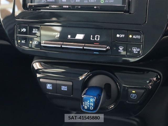 Toyota PRIUS 2022-05 322507-9