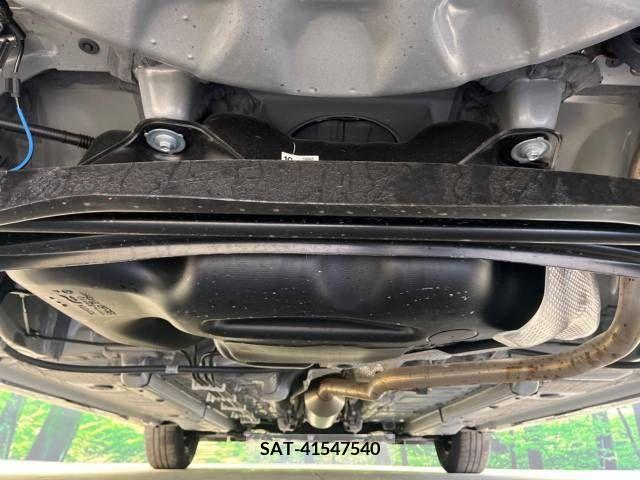 Toyota YARIS 2023-06 395350-19