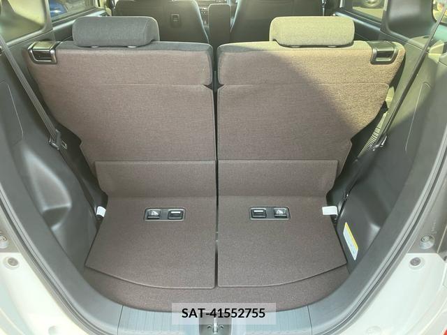 Honda N BOX CUSTOM 2020-01 307102-7
