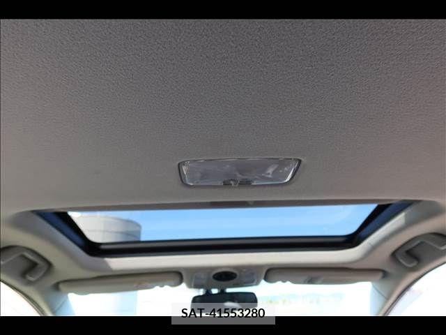 Toyota PRIUS 2013-11 322155-9