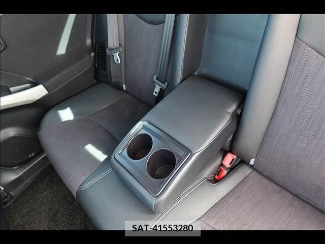Toyota PRIUS 2013-11 322155-21