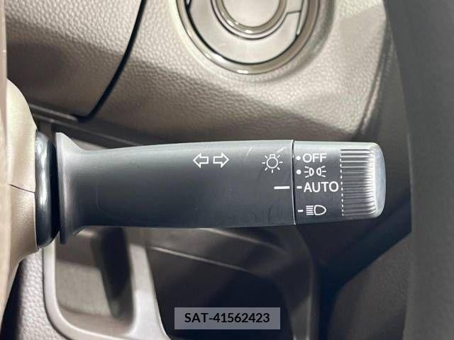 Honda N BOX 2023-03 278804-7