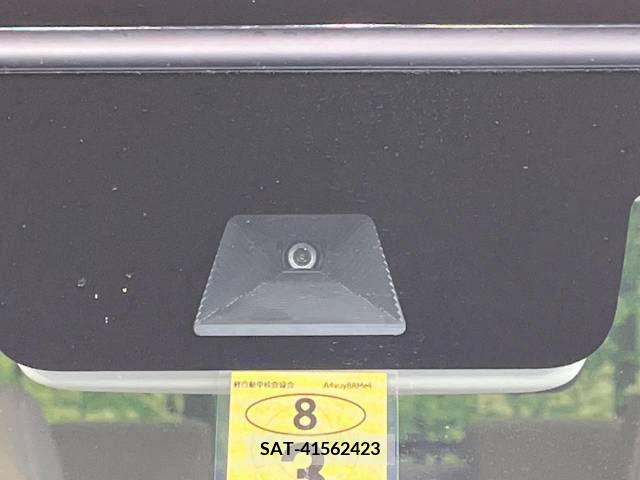 Honda N BOX 2023-03 278804-3