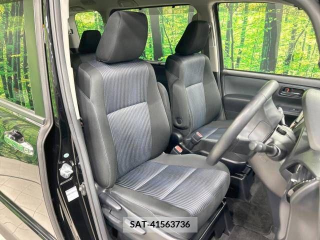 Toyota VOXY 2017-05 289041-10