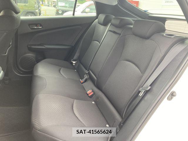 Toyota PRIUS 2019-05 375470-13