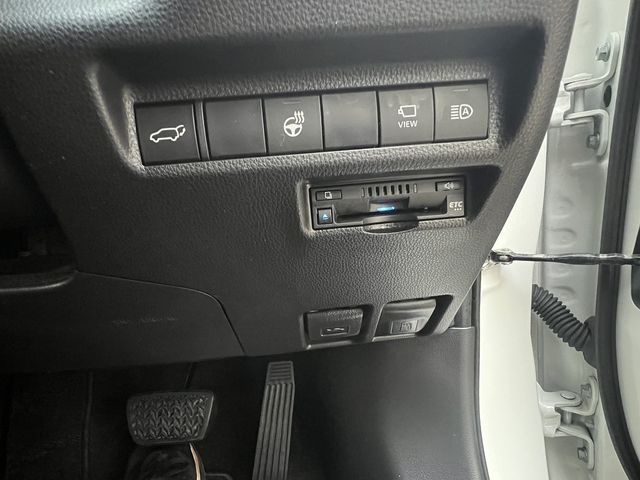 Toyota RAV4 2021-06 193702-24
