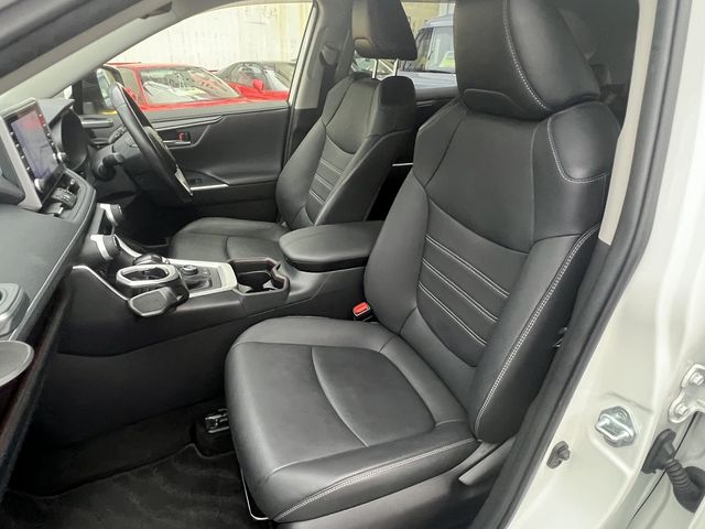 Toyota RAV4 2021-06 193702-22