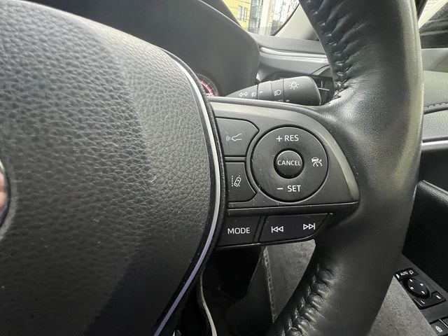 Toyota RAV4 2021-06 193702-6