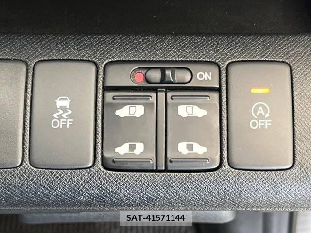 Honda STEP WGN 2013-01 324645-3