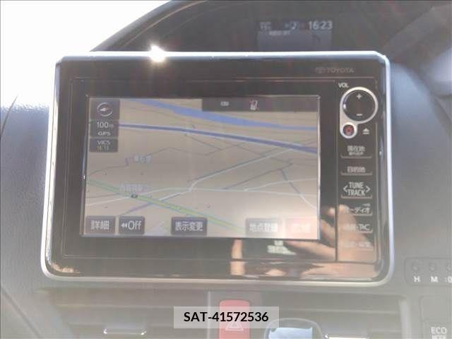 Toyota ESQUIRE 2015-02 268577-11