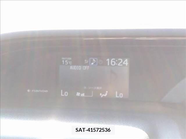 Toyota ESQUIRE 2015-02 268577-14