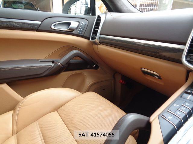 Porsche CAYENNE 2011-06 216057-19