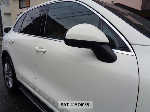 Porsche CAYENNE 2011-06 216057-7