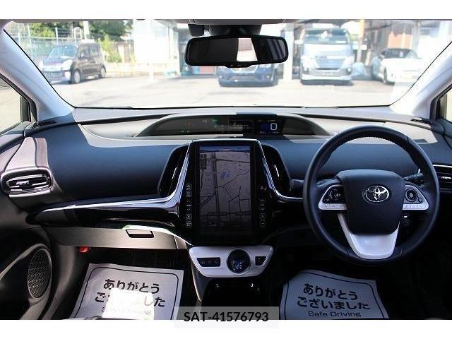 Toyota PRIUS PHV 2017-05 322562-8