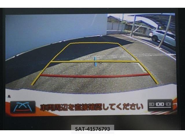 Toyota PRIUS PHV 2017-05 322562-13