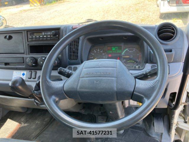 Mitsubishi CANTER 2014-08 357539-5