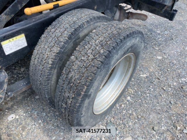 Mitsubishi CANTER 2014-08 357539-16
