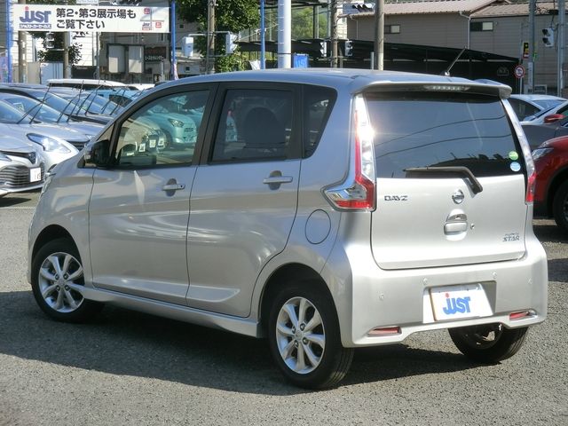 Nissan DAYZ 2019-03 5272-1