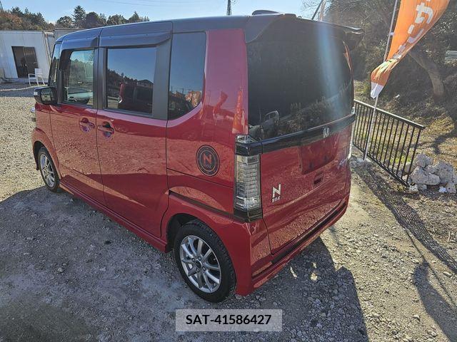 Honda N BOX CUSTOM 2016-12 306686-5