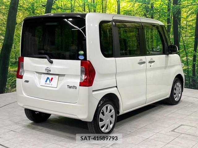 Daihatsu TANTO 2014-07 310072-17