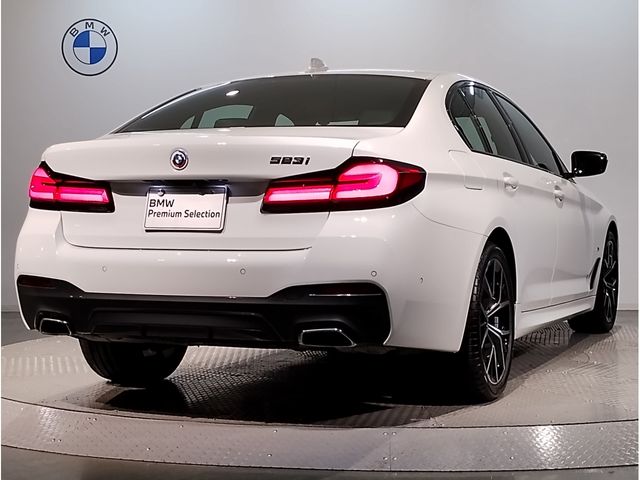 Bmw 5 SERIES 2023-01 12786-4