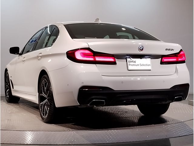 Bmw 5 SERIES 2023-01 12786-2