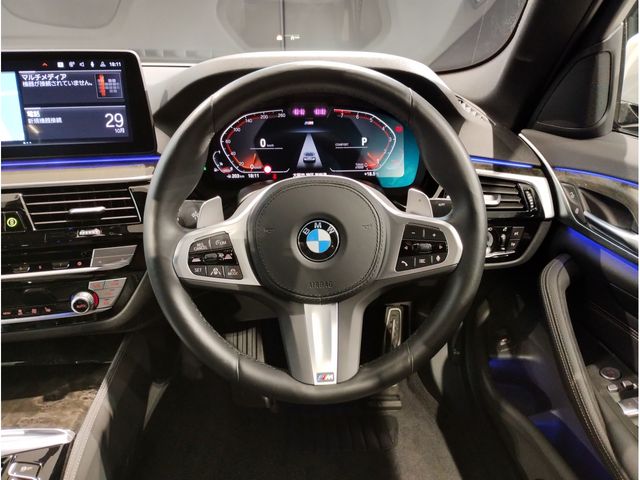 Bmw 5 SERIES 2023-01 12786-12