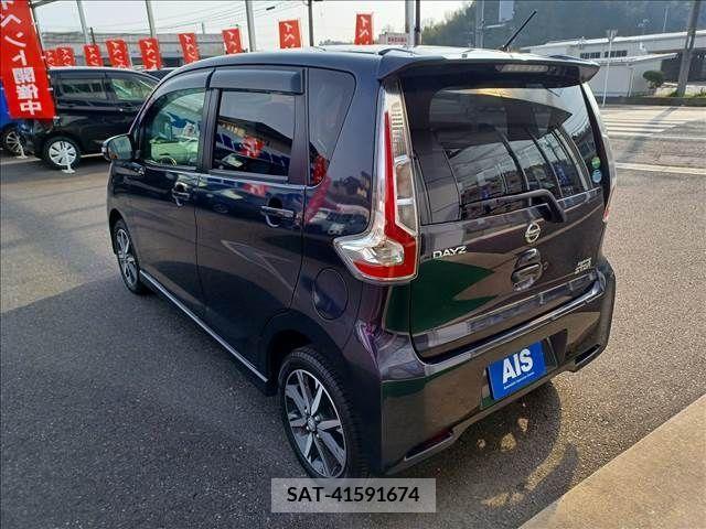 Nissan DAYZ 2017-03 214341-2