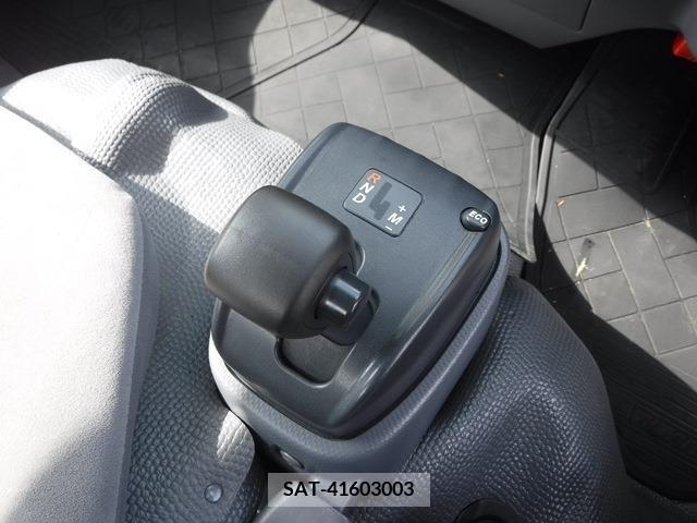 Mazda TITAN 2019-02 203094-16
