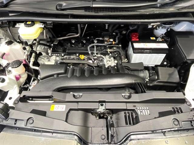 Toyota NOAH 2023-06 195147-18
