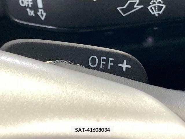 VolksWagen PASSAT VARIANT 2018-02 320216-8