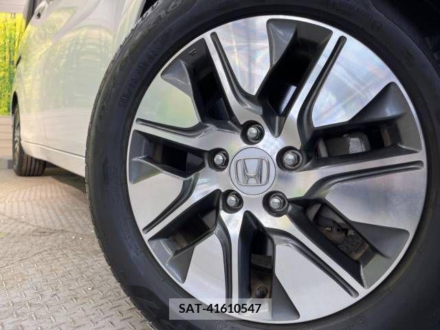 Honda STEP WGN 2015-07 368758-14
