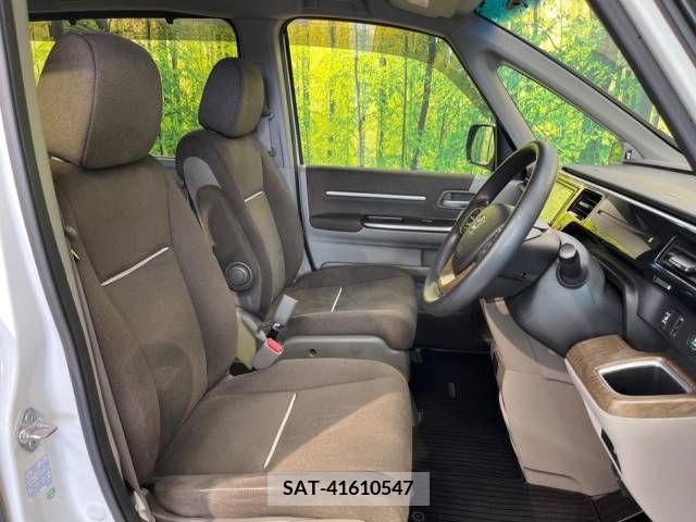 Honda STEP WGN 2015-07 368758-8
