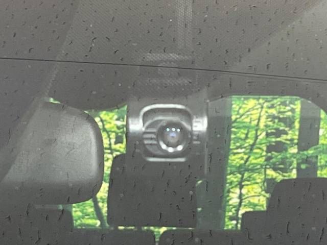 Toyota VOXY 2018-03 22473-5