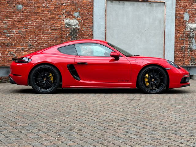 Porsche CAYMAN 2020-09 9909-3