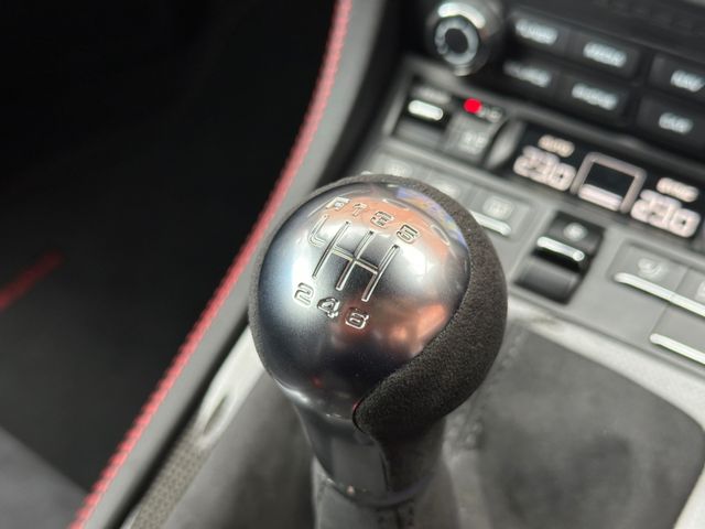 Porsche CAYMAN 2020-09 9909-12
