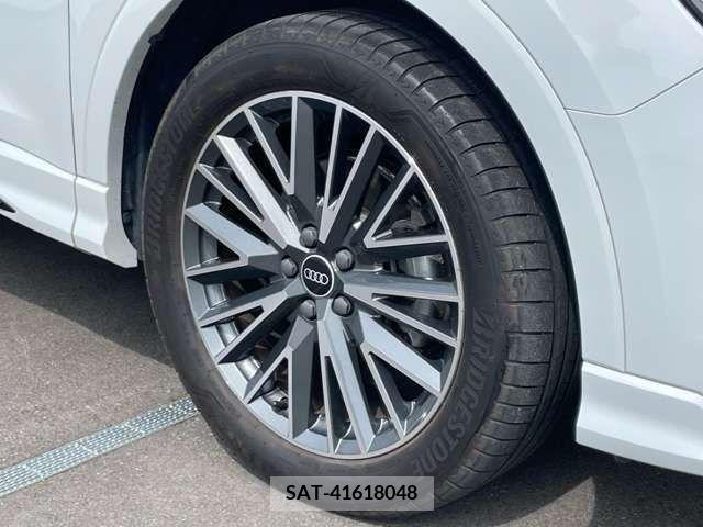 Audi Q3 2022-03 292810-9