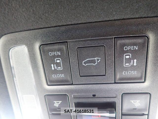 Toyota NOAH 2023-04 313617-16