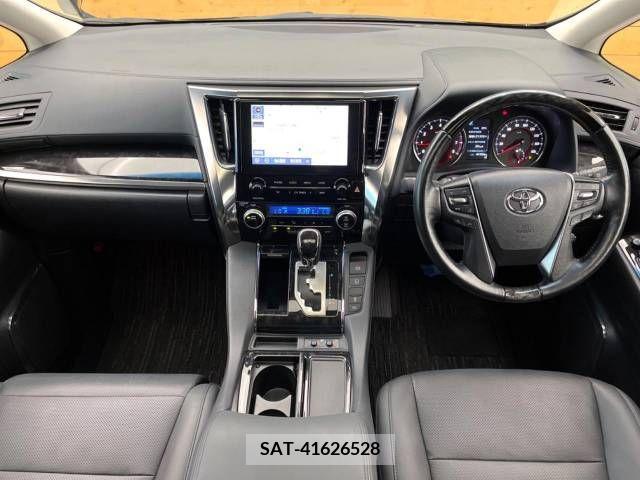 Toyota ALPHARD 2021-12 341659-1
