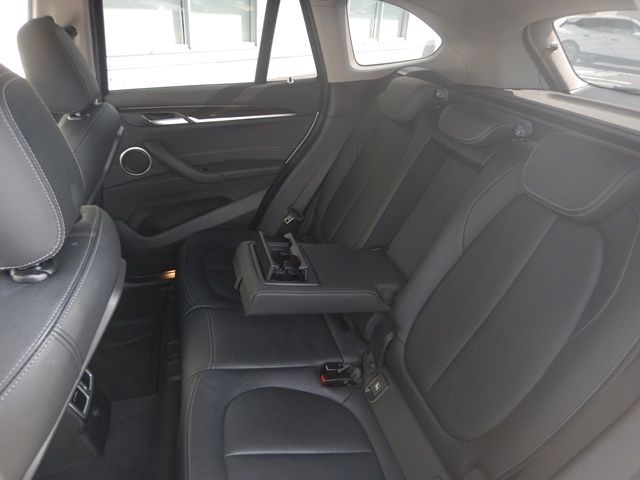 Bmw X1 2017-03 187408-25