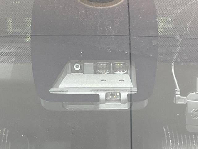 Toyota VOXY 2019-02 16927-3