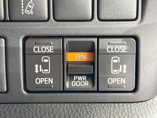 Toyota VOXY 2019-02 16927-2