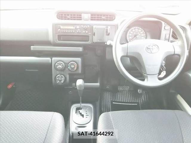 Toyota PROBOX VAN 2017-03 282592-10