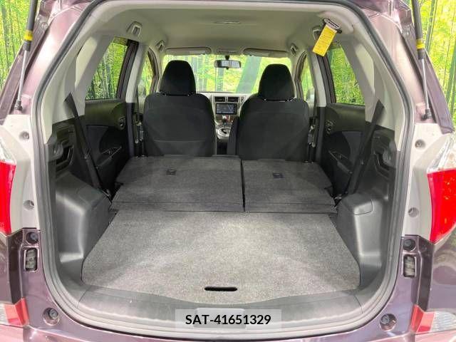 Toyota RACTIS 2012-03 348525-10