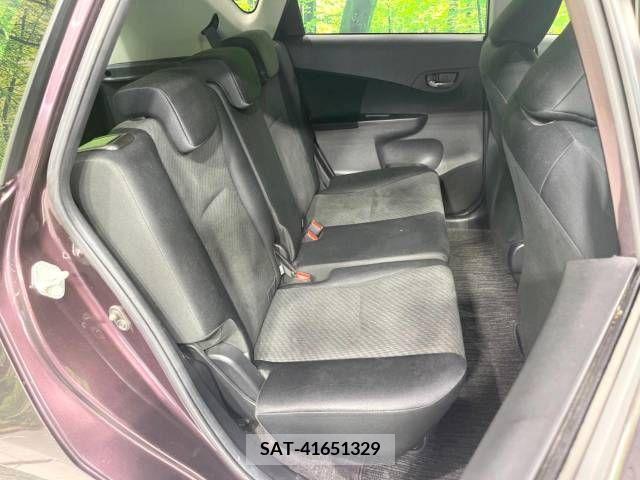 Toyota RACTIS 2012-03 348525-9
